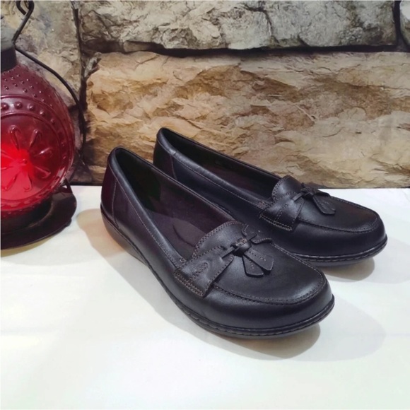 12W Clarks Ashland Bubble Loafer Black Leather Padded Insoles Tassels 12 Wide - Picture 10 of 11